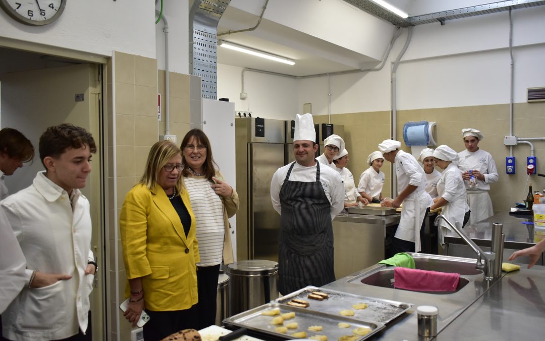 La Sottosegretaria Frassinetti all’Alberghiero Don Gnocchi