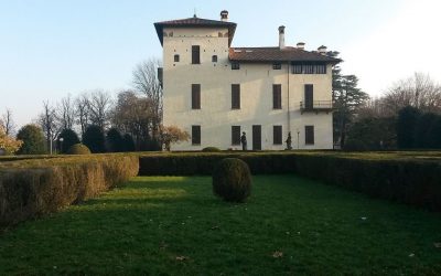 Carate tra il verde e l’antico 2024