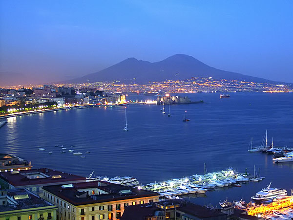 USCITA DIDATTICA CLASSI TERZE NAPOLI